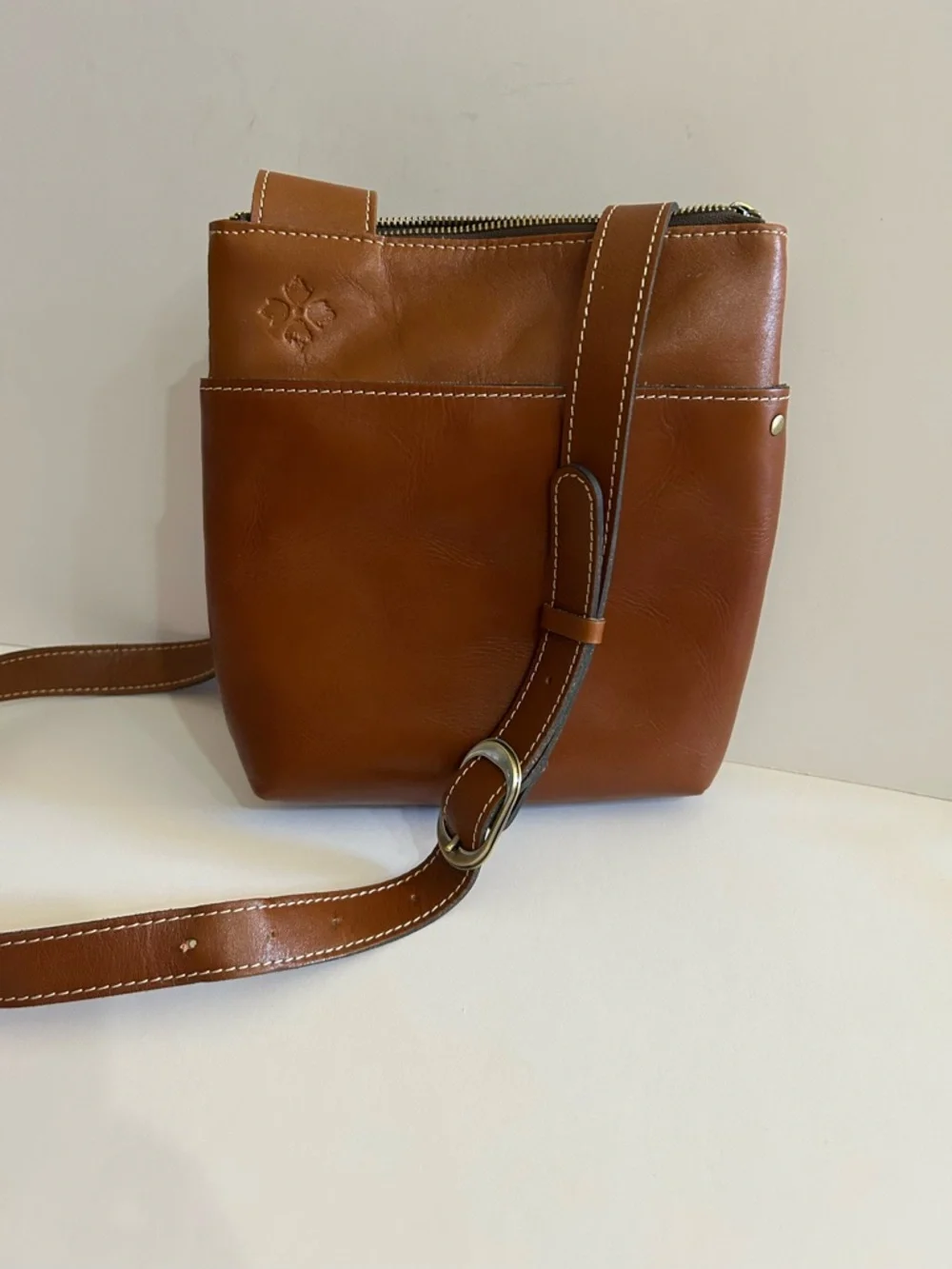 Like New Patricia Nash Tan Leather Messenger Crossbody with Adjustable Strap - Picture 5 of 12